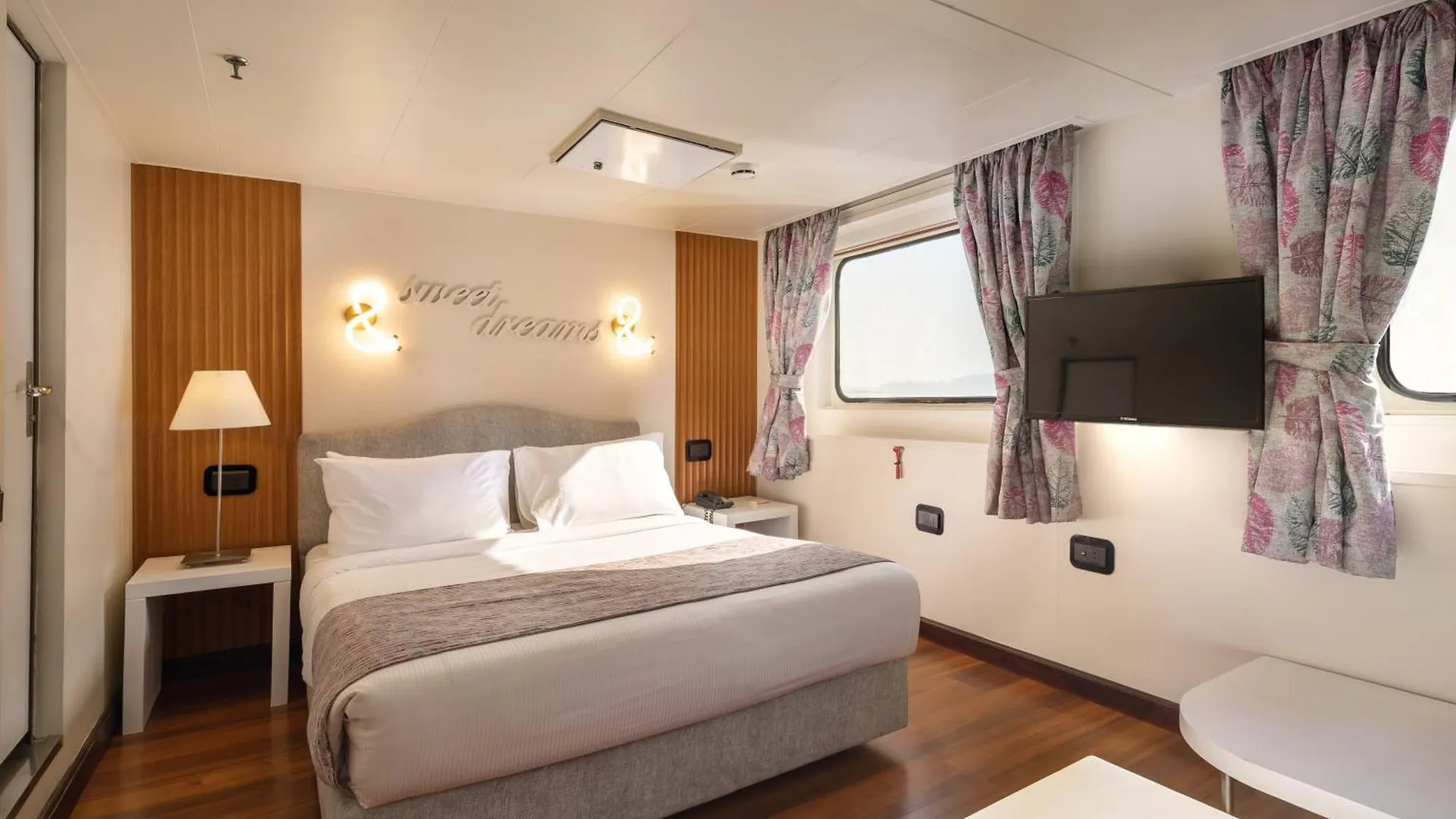 M/Y Alexander The Great Nile Cruise - 4 Nights Every Monday From Luxor - 3 Nights Every Friday From Aswan 5*,