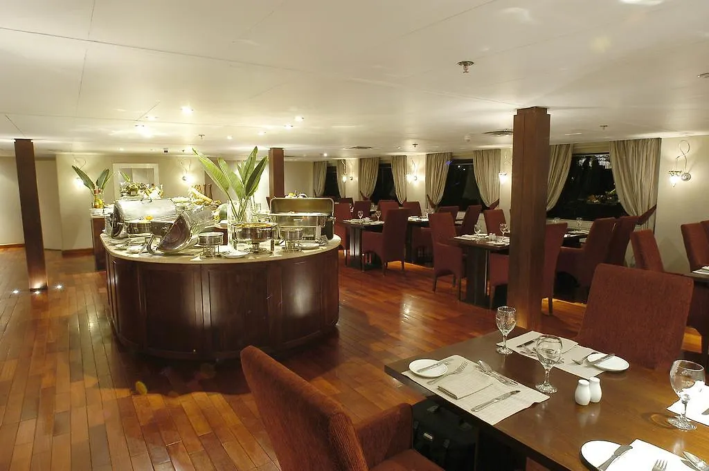 *****  M/Y Alexander The Great Nile Cruise - 4 Nights Every Monday From Luxor - 3 Nights Every Friday From Aswan Egipto
