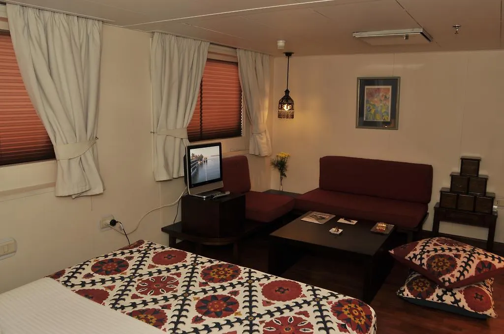 M/Y Alexander The Great Nile Cruise - 4 Nights Every Monday From Luxor - 3 Nights Every Friday From Aswan